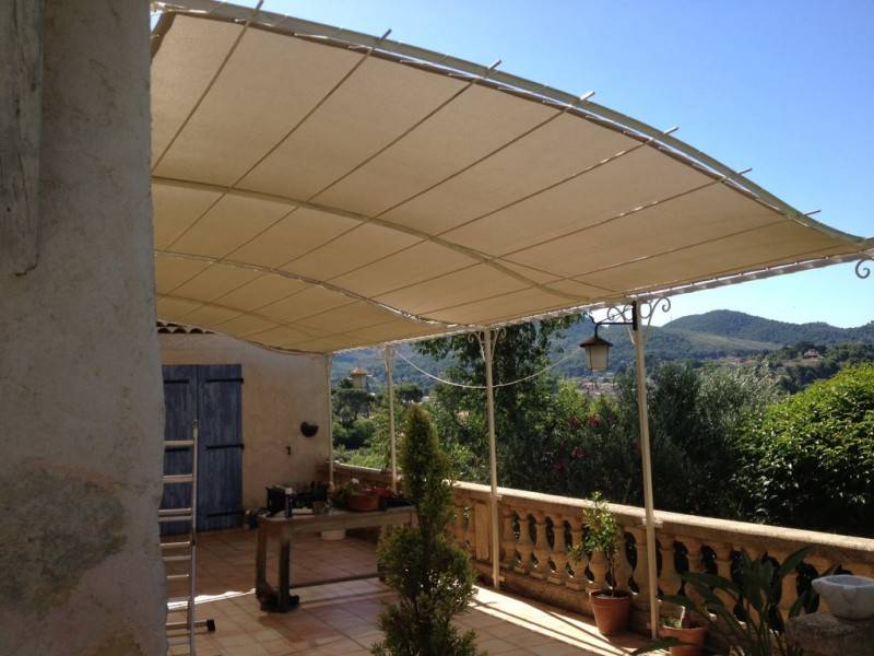 Création de bâche sur mesure pour pergola toutes dimensions à Cassis